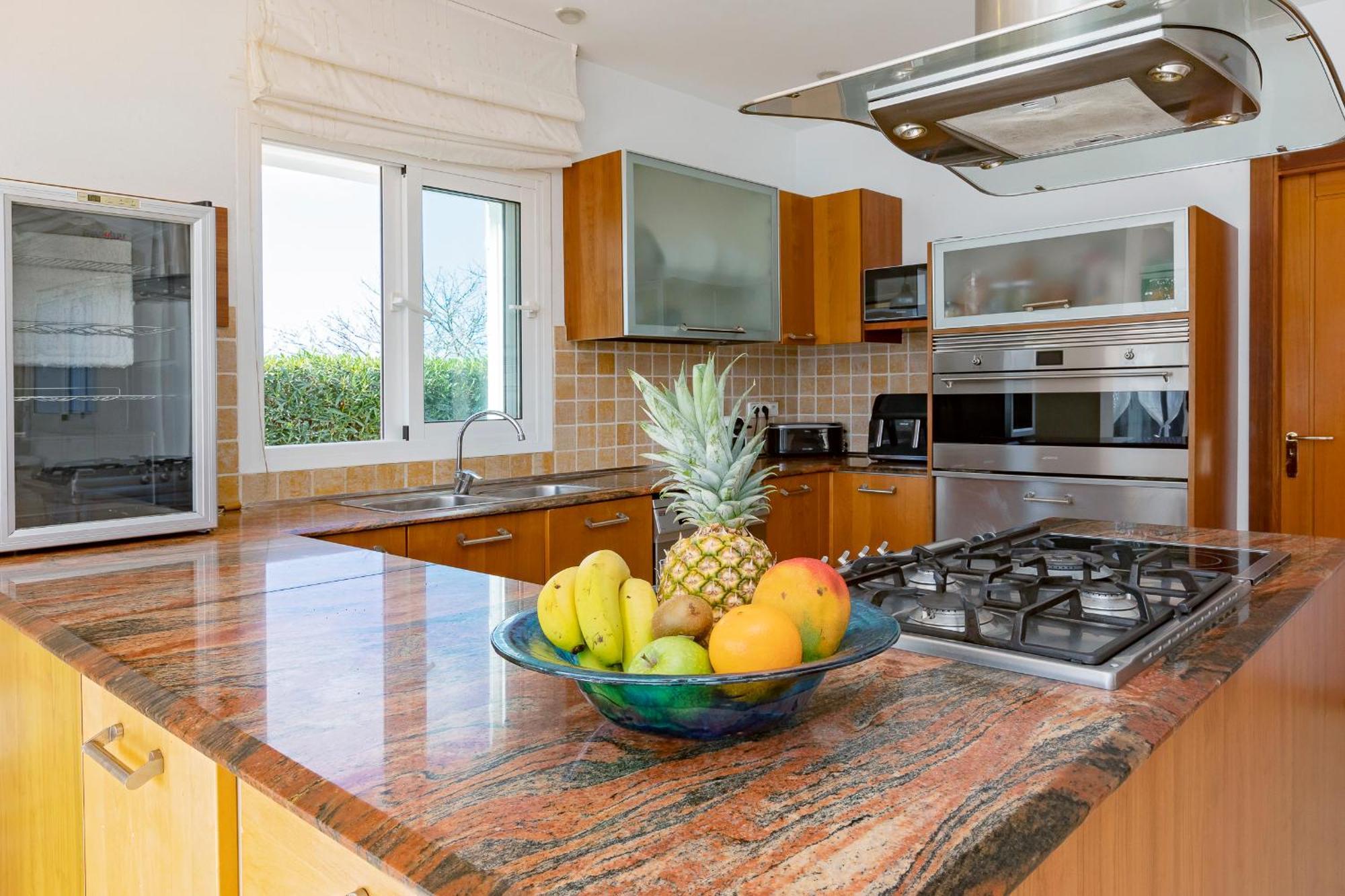 Near Ibiza Town Sleeps 8 - Fluxa *